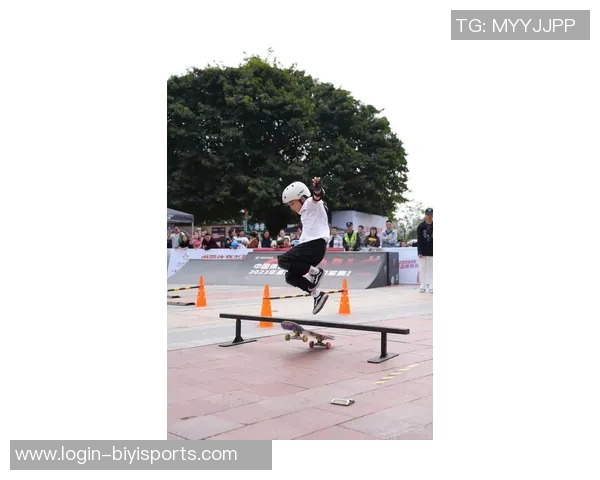 重庆滑板队的阵地战揭秘运动滑板的魅力与挑战